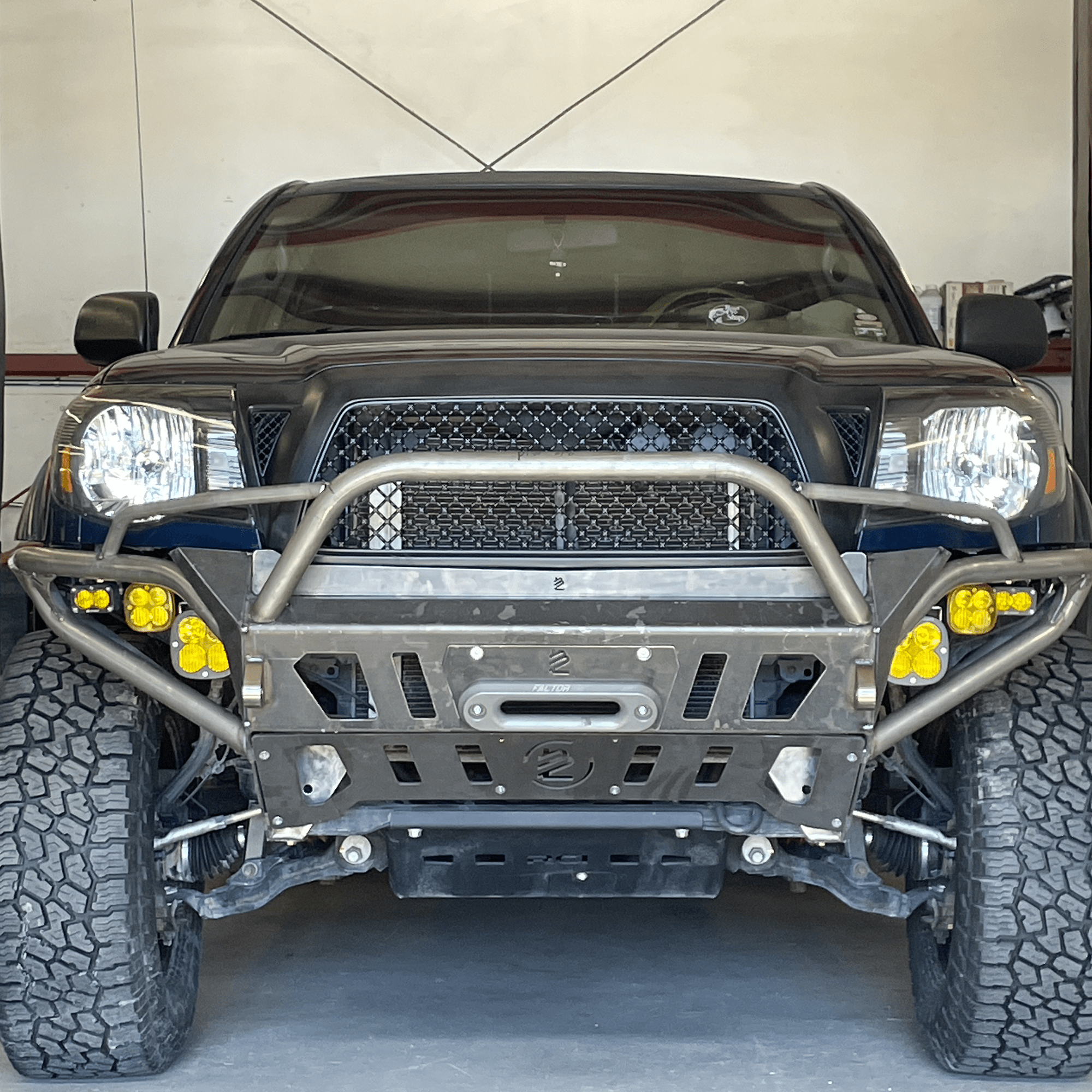 2005 - 2011 / 2nd Gen / Tacoma Hybrid Front Bumper - TEQ Offroad