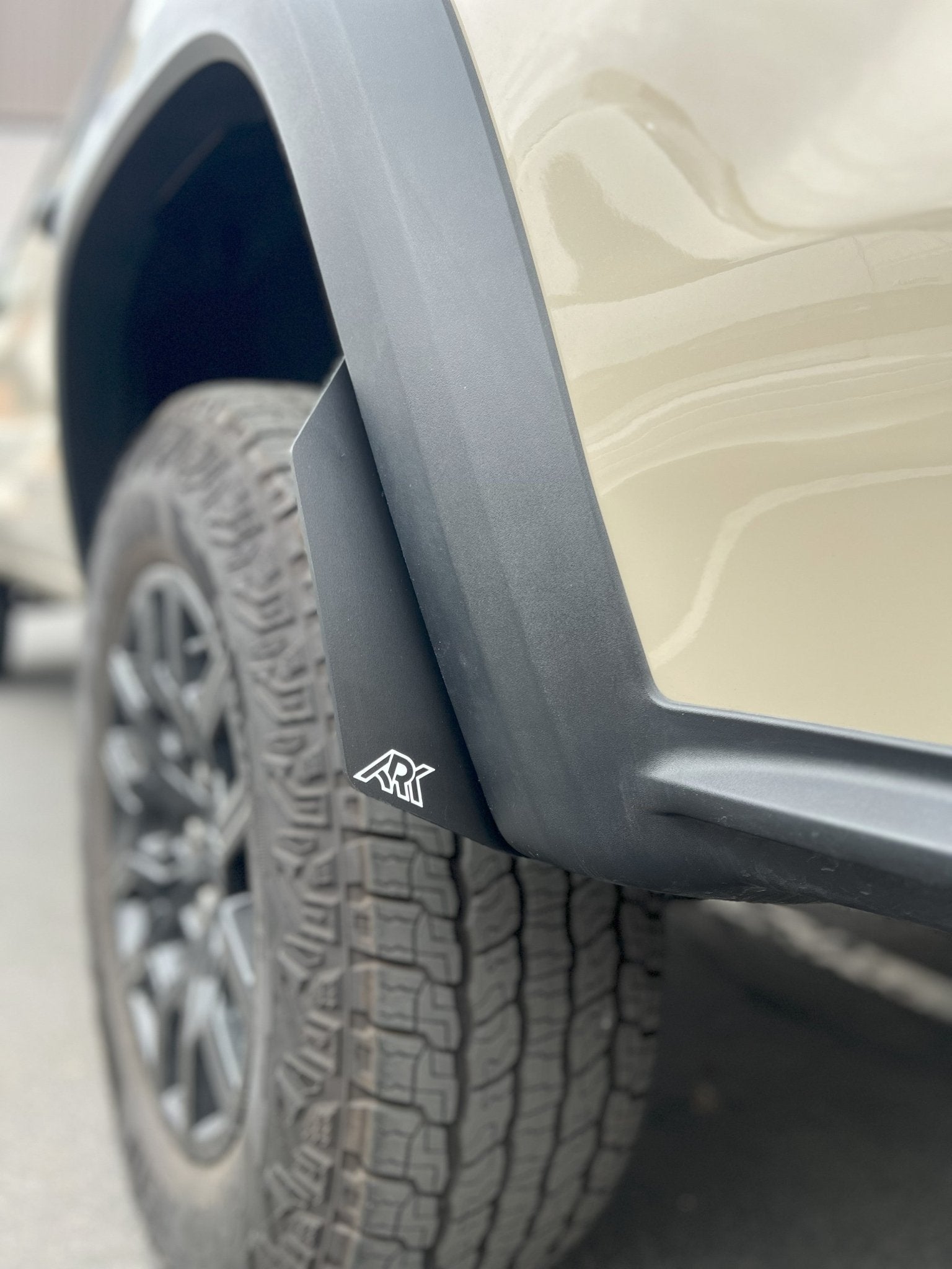 2023+ Chevy Colorado ZR2/Trailboss TriXPoly Micro Flares - TEQ Offroad