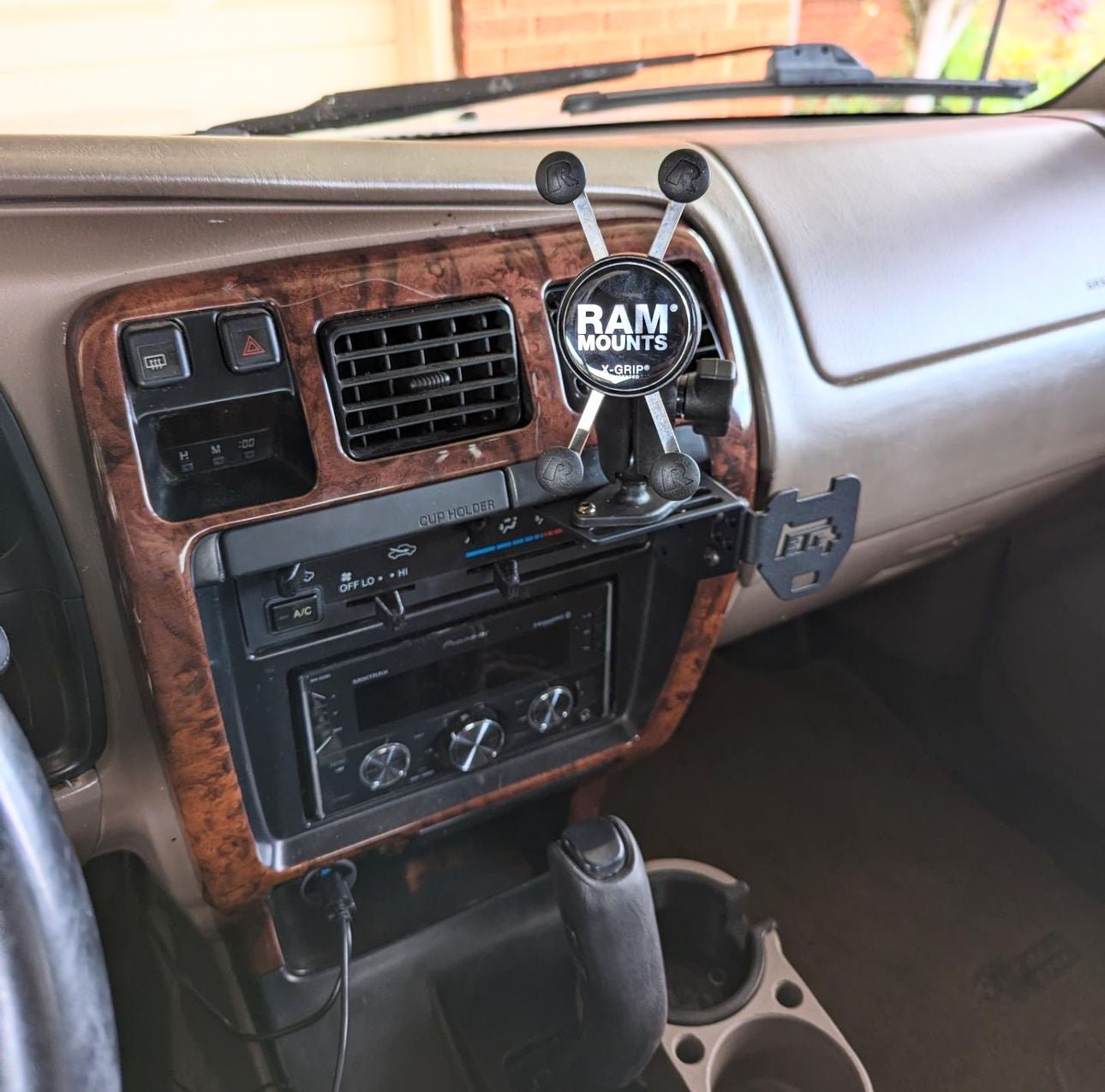 3rd Gen (96 - 02) 4Runner Center Console Dash Modular Accessory Mount (MAM) - TEQ Offroad