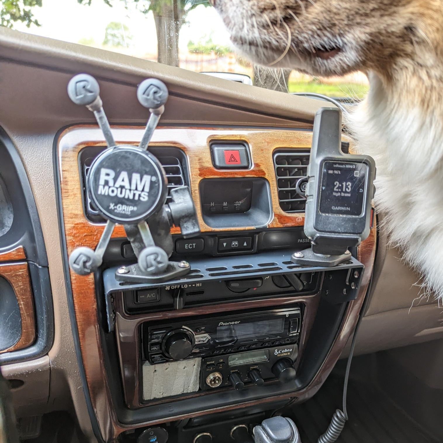 3rd Gen (96 - 02) 4Runner Center Console Dash Modular Accessory Mount (MAM) - TEQ Offroad