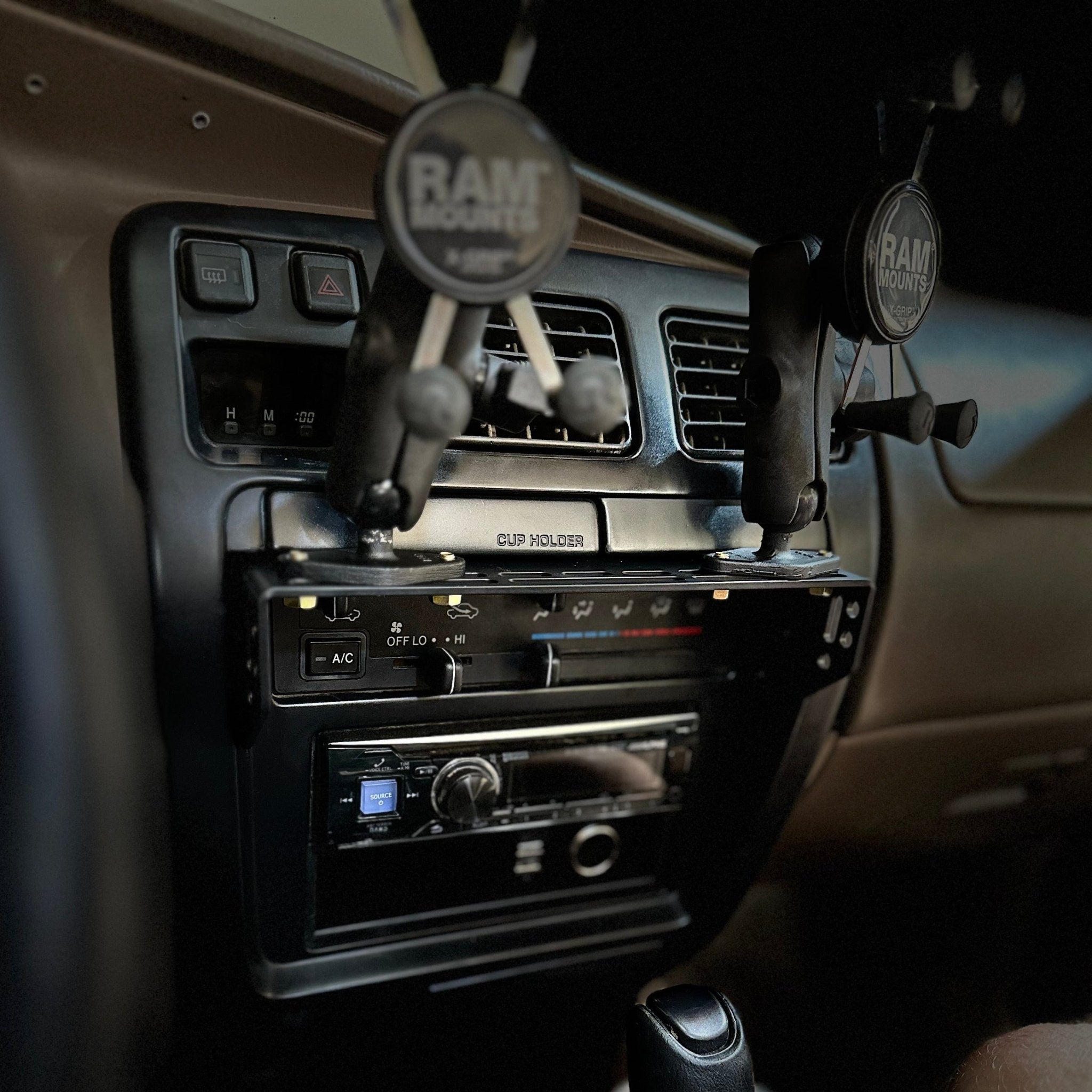 3rd Gen (96 - 02) 4Runner Center Console Dash Modular Accessory Mount (MAM) - TEQ Offroad