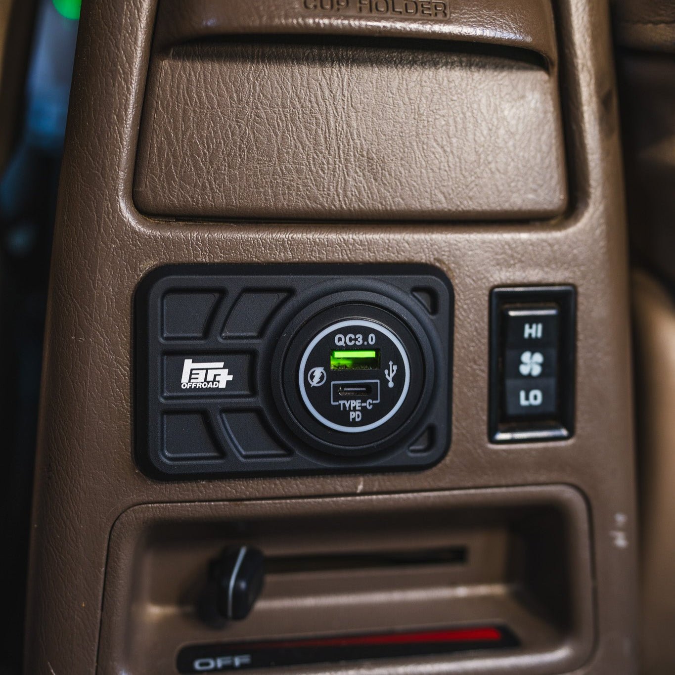 Center Console USB 12V Power Panel | Billet Aluminum | Replaces Ashtray | 1996 - 2002 4Runner - TEQ Offroad