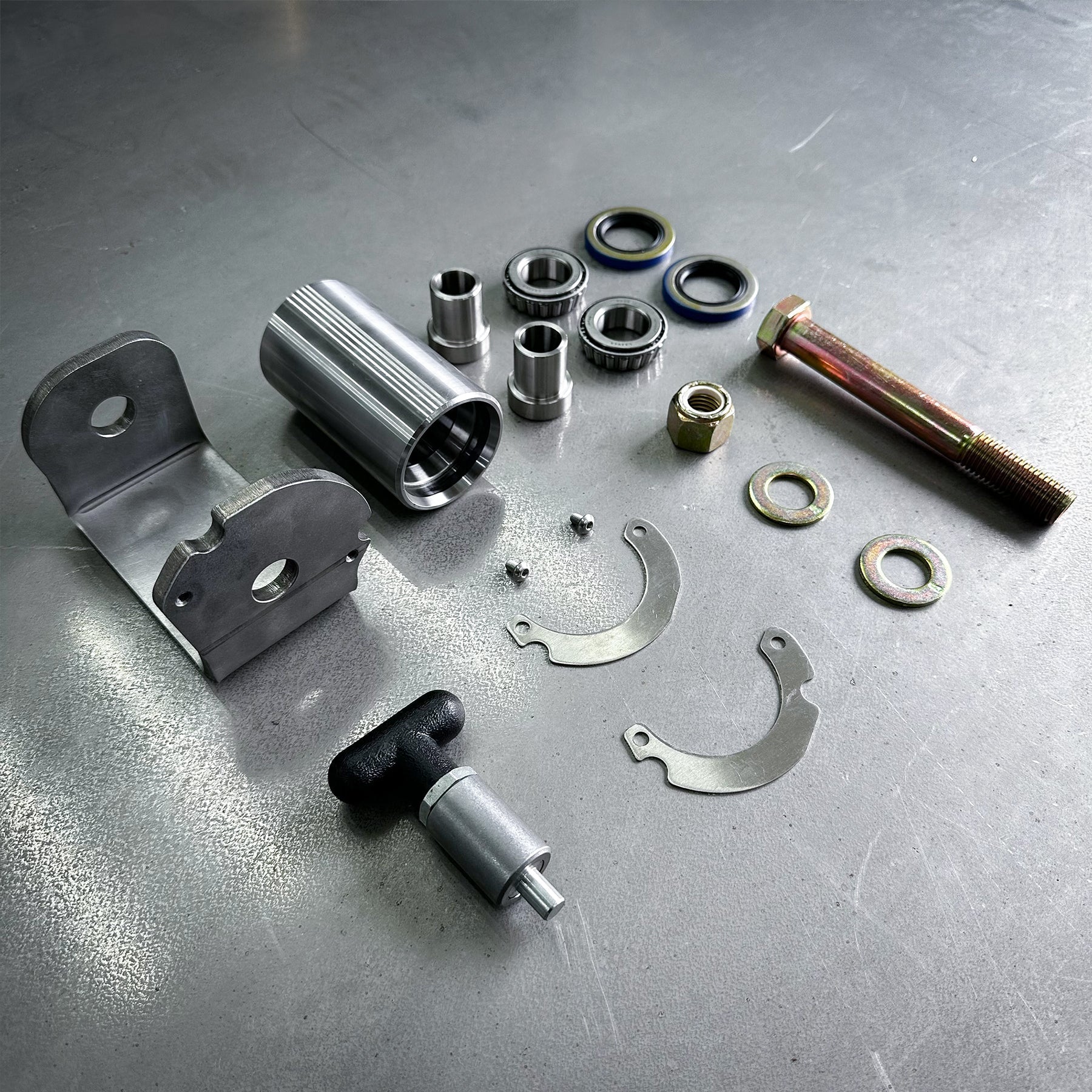 Swing Out Spare Tire Carrier Universal Heavy Duty Hinge Kit Assembly - TEQ Offroad