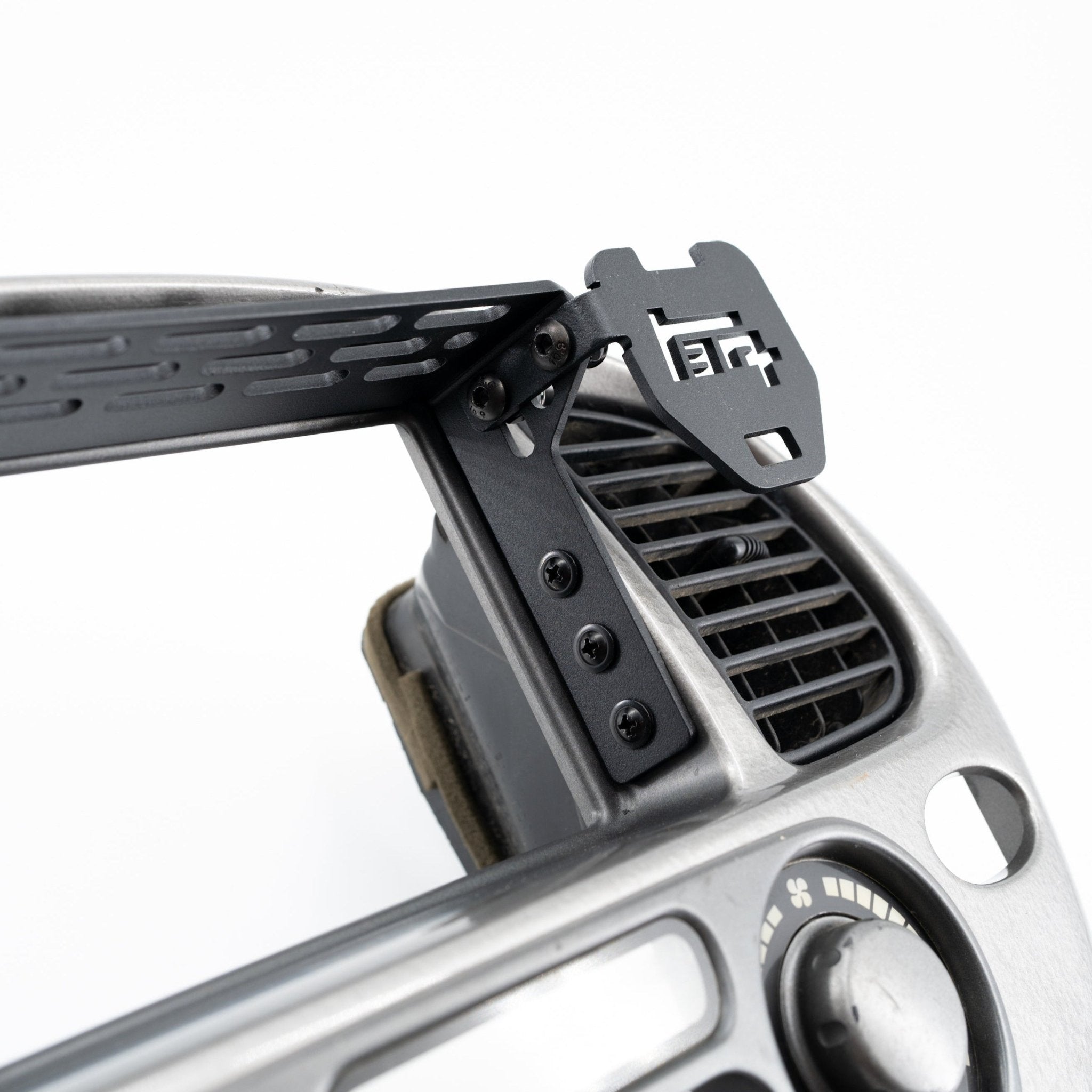 1st Gen Tundra (00 - 06) Center Console Dash Modular Accessory Mount (MAM) - TEQ Offroad