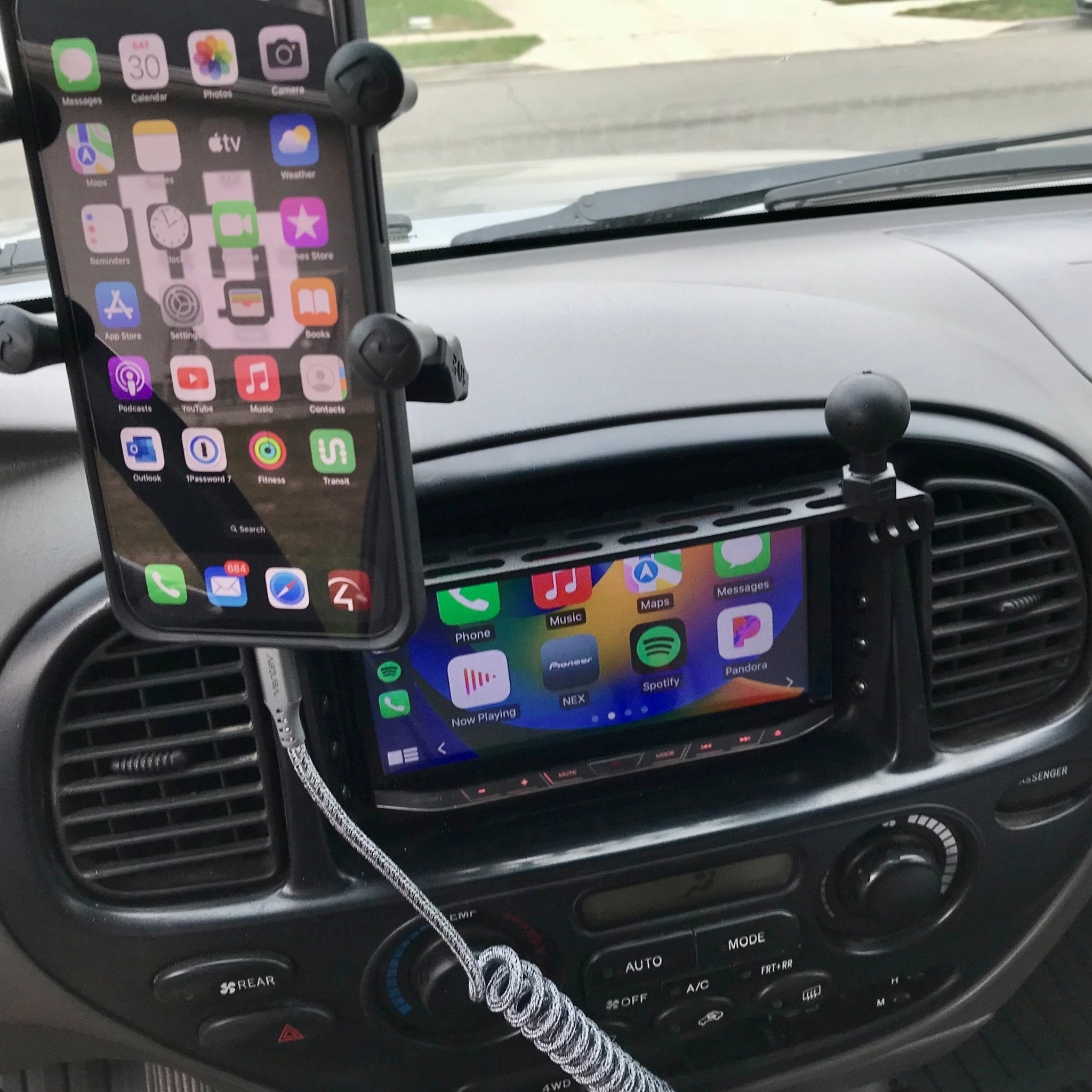 1st Gen Tundra (00 - 06) Center Console Dash Modular Accessory Mount (MAM) - TEQ Offroad