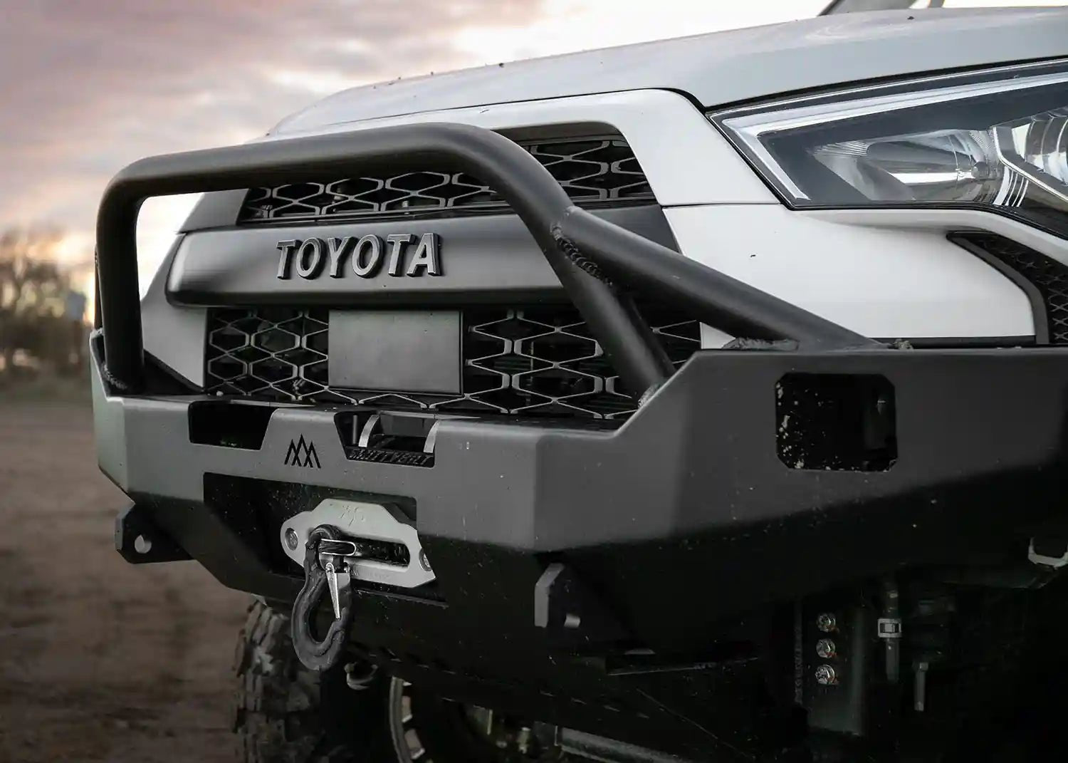 Hi - Lite Overland Toyota 4Runner Front Bumper 5th Gen (2010 - 2024) [PreRunner Bull Bar] - TEQ Offroad