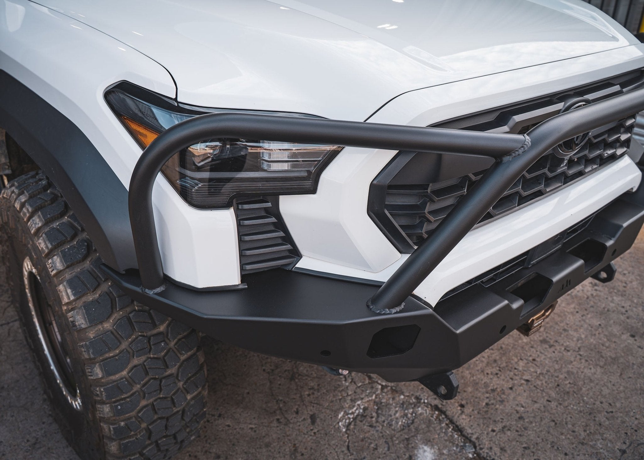 Hi - Lite Overland Toyota Tacoma Front Bumper 4th Gen (2024 - 2025) [Bull Bar] - TEQ Offroad