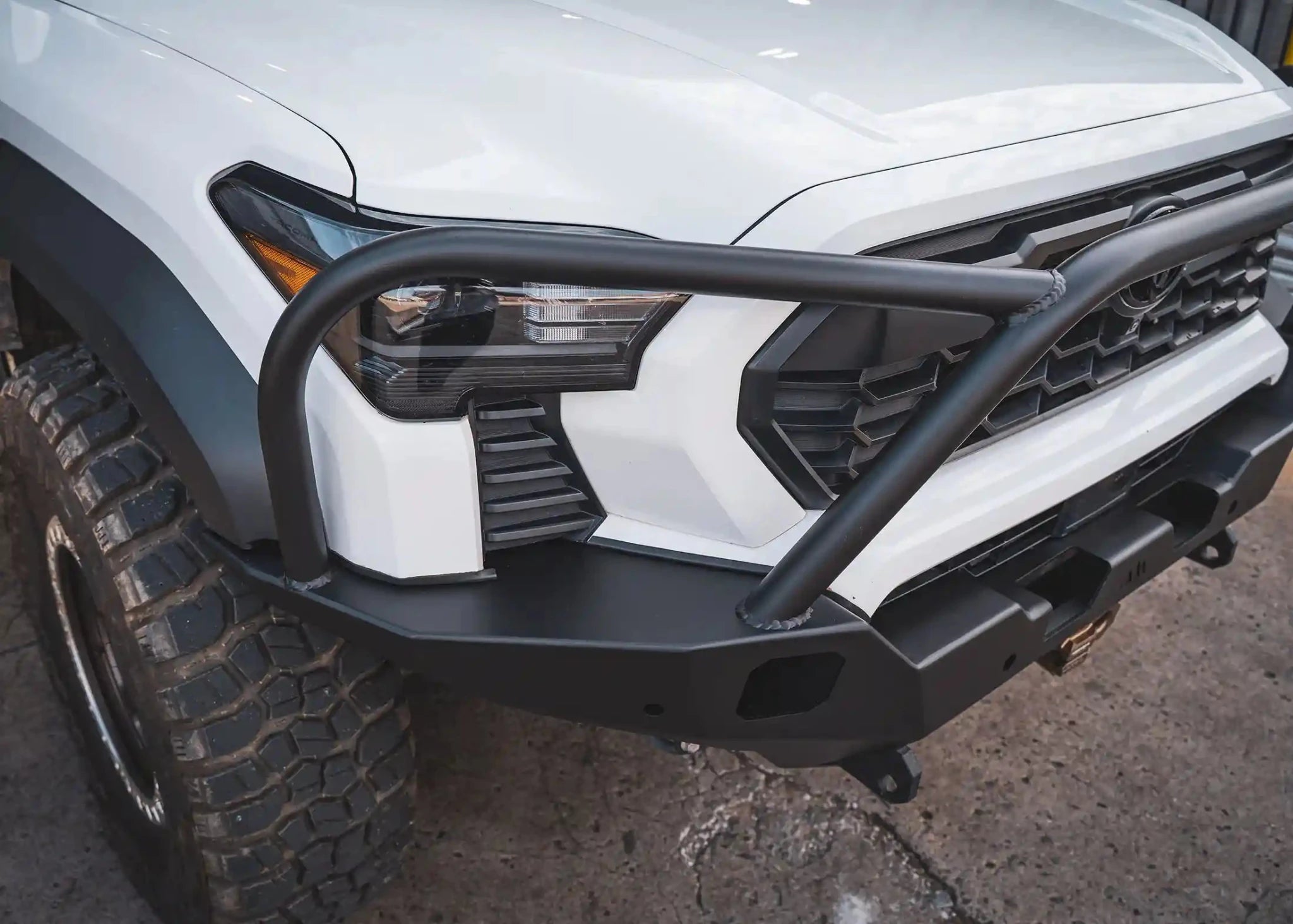 Hi - Lite Overland Toyota Tacoma Front Bumper 4th Gen (2024 - 2026) [Bull Bar] - TEQ Offroad