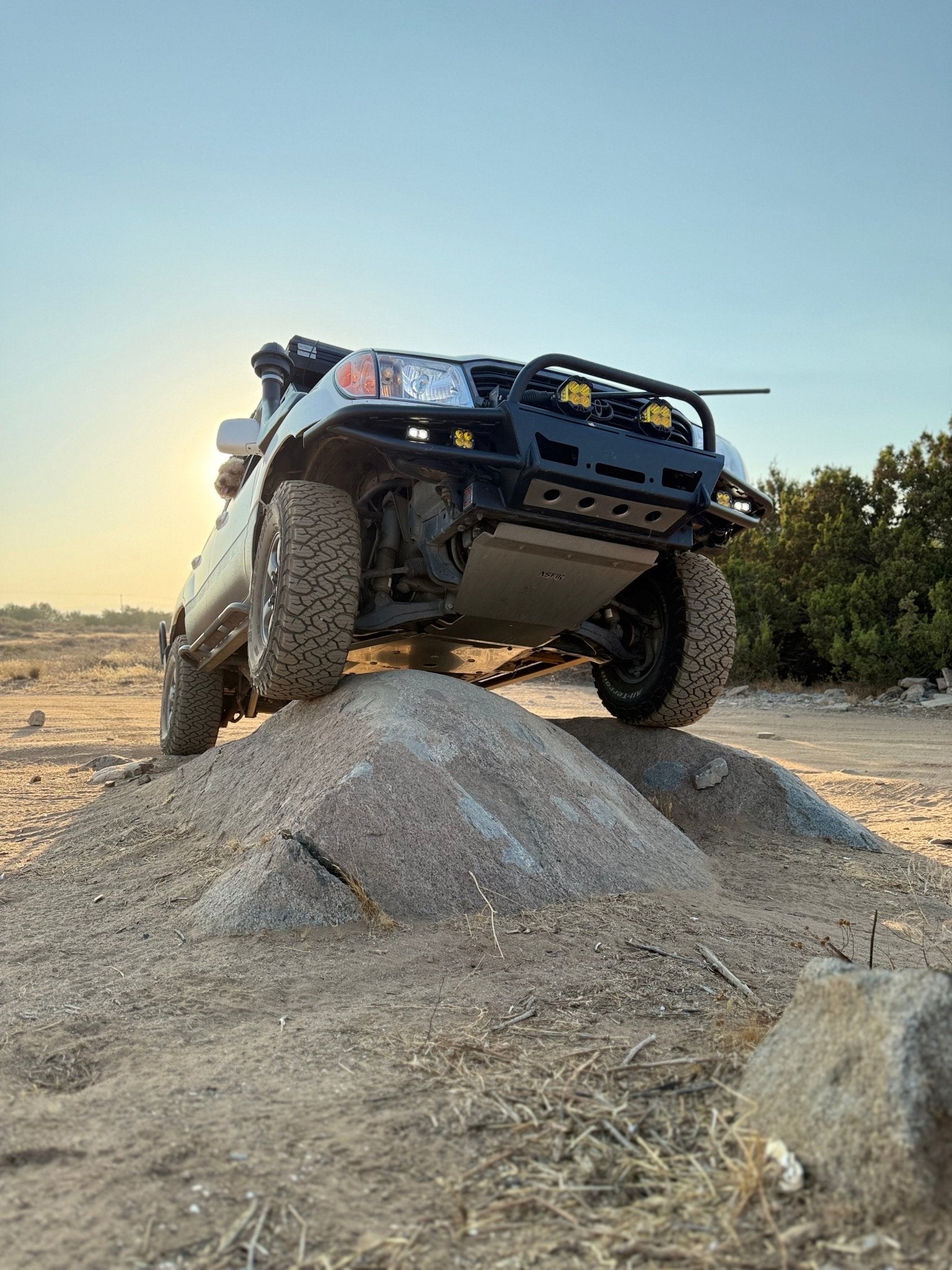 STRYKER 100 Front Bumper - Welded - LX470 - TEQ Offroad
